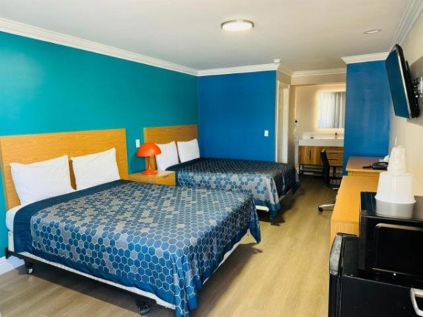 Signature Inn San Jose image 14